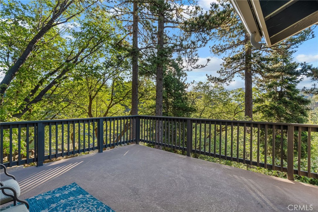 32061 Pine Cone Property Photo 7