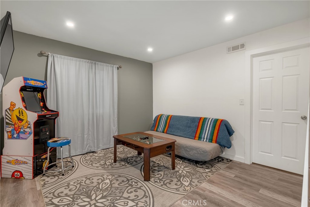 32061 Pine Cone Property Photo 24