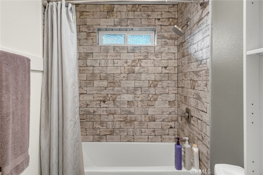 32061 Pine Cone Property Photo 27