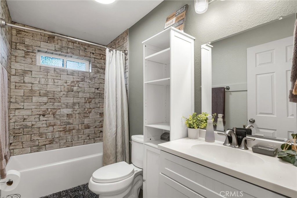 32061 Pine Cone Property Photo 35