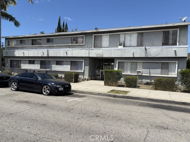 7015 Rugby Property Photo 1