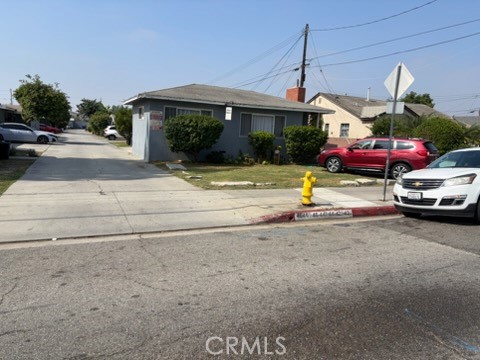 4642 Live Oak Property Photo 2