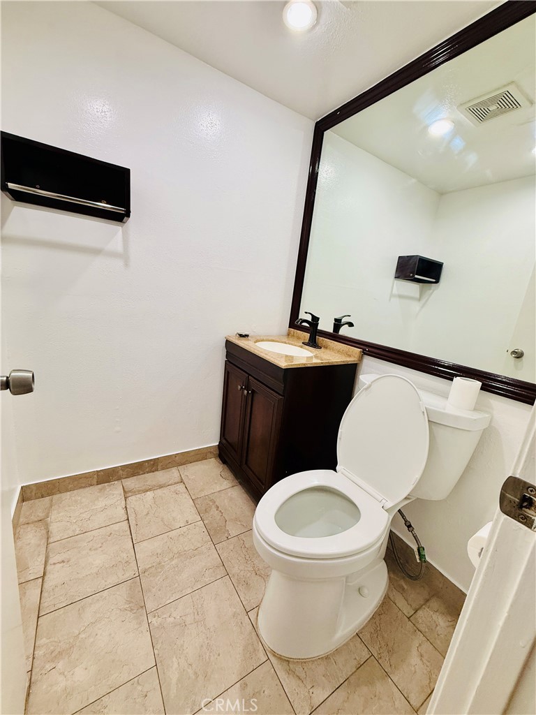 17102 Cortner Property Photo 8