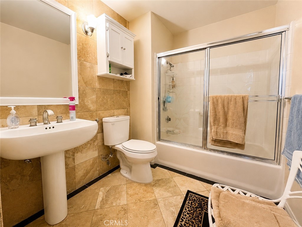 11410 Brookshire 212 Property Photo 5