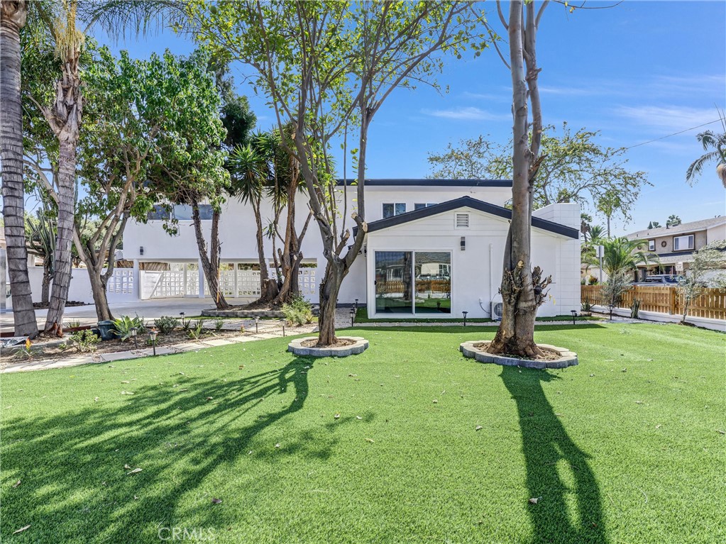 121 Beach Street Property Photo 2