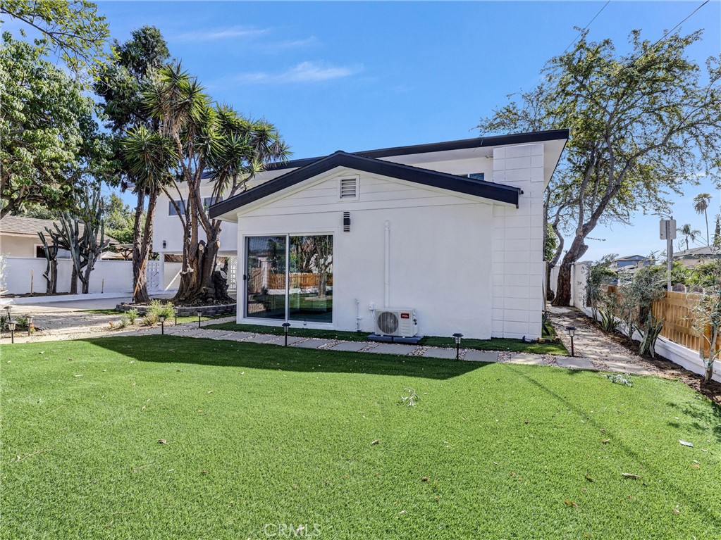 121 Beach Street Property Photo 3