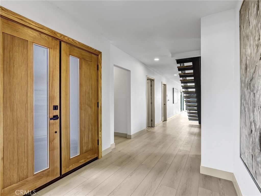121 Beach Street Property Photo 5