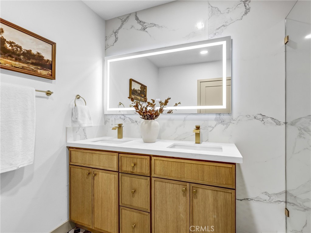 121 Beach Street Property Photo 21
