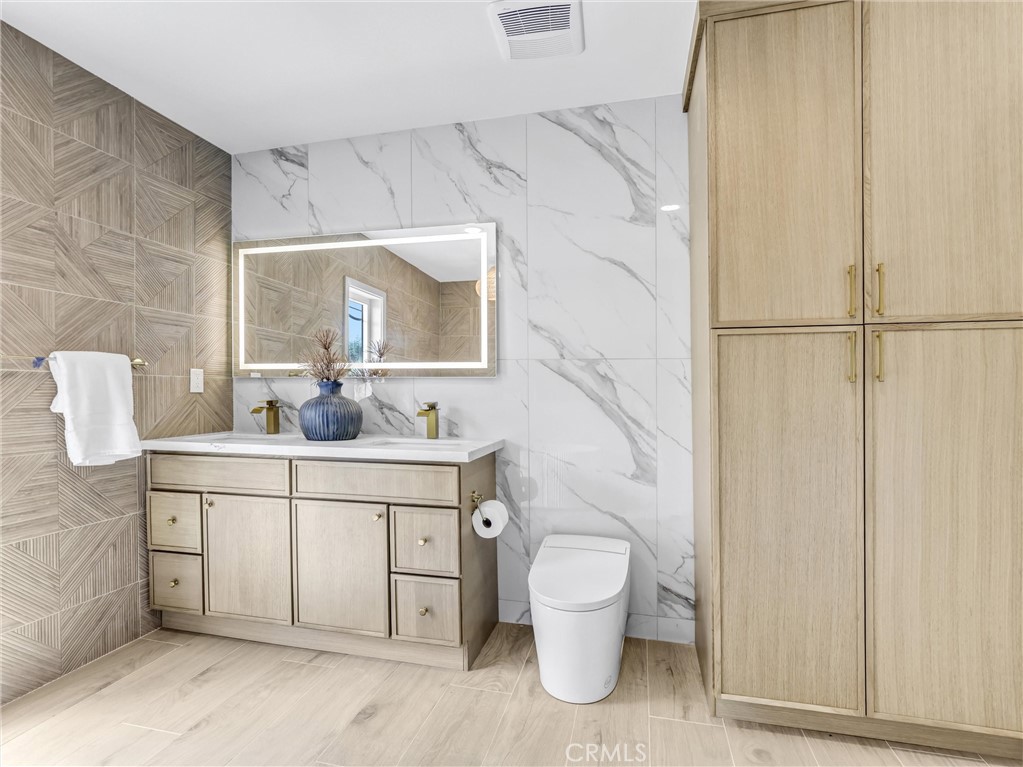 121 Beach Street Property Photo 41