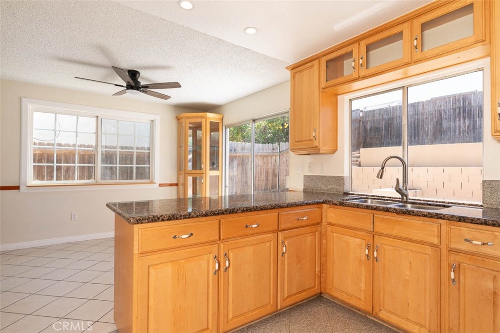 1216 Zurich Property Photo 10