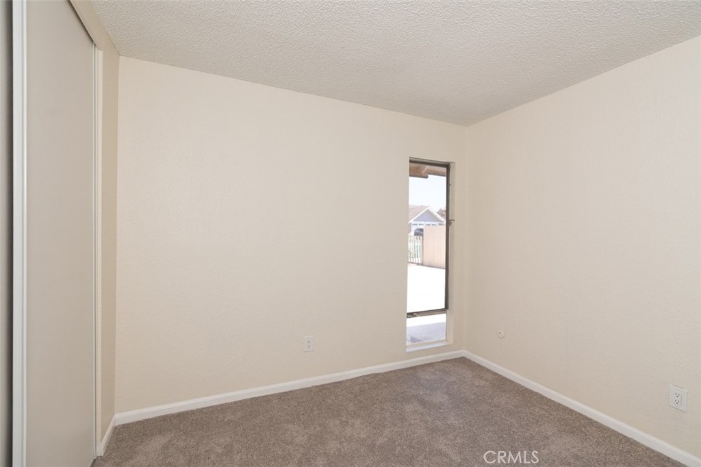 1216 Zurich Property Photo 13