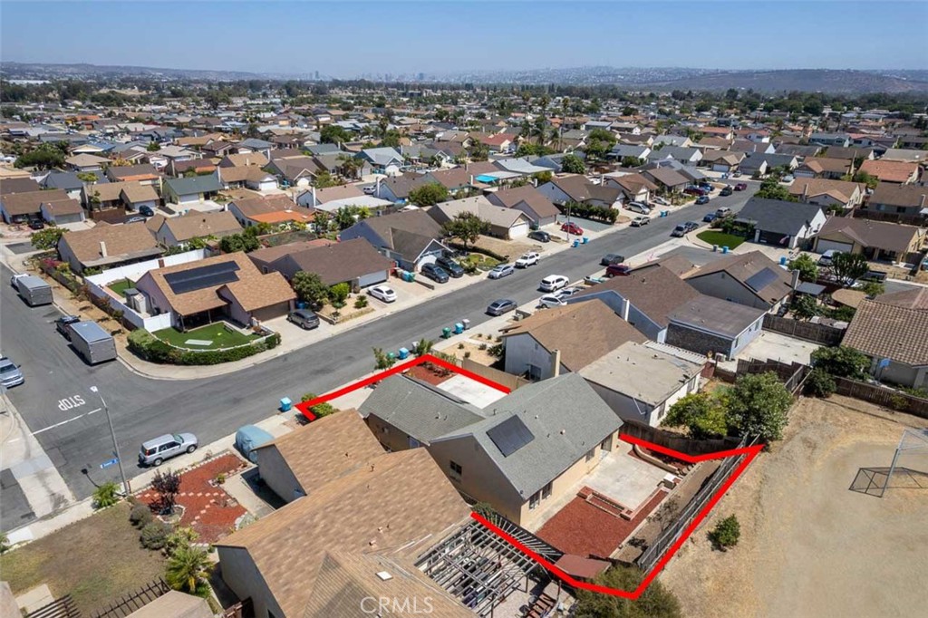 1216 Zurich Property Photo 34