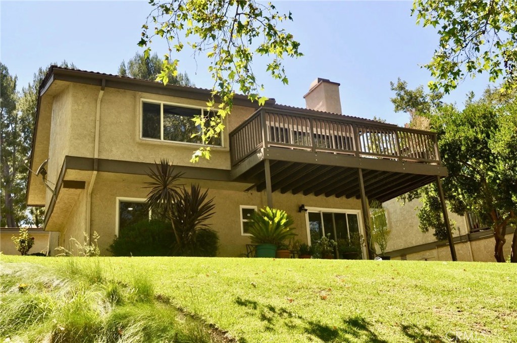46 Meadowlark Property Photo 4