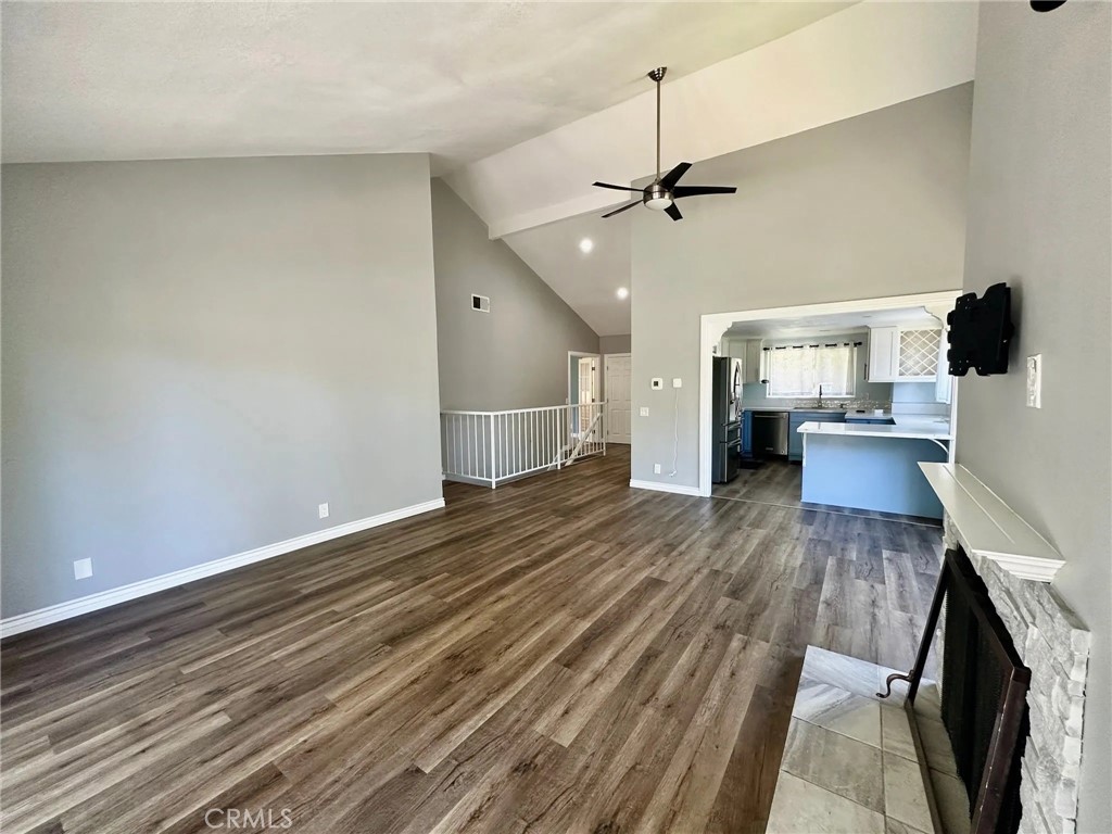 46 Meadowlark Property Photo 13