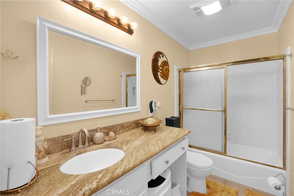 1311 S Grand 10 Property Photo 12