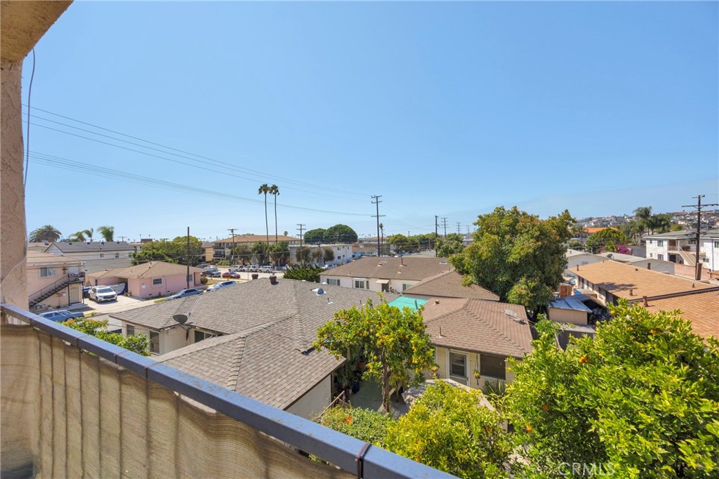 1311 S Grand 10 Property Photo 15