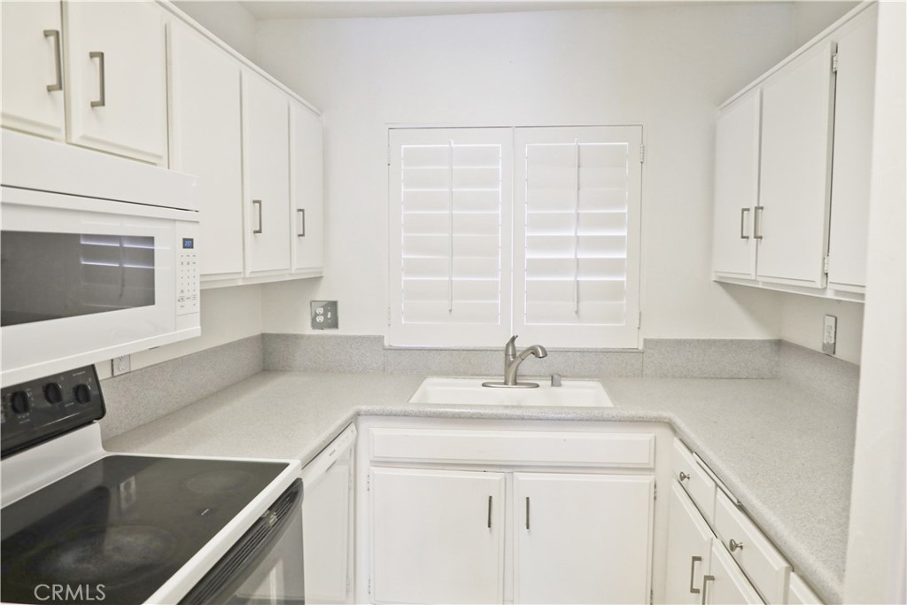 71942 Eleanora Property Photo 8