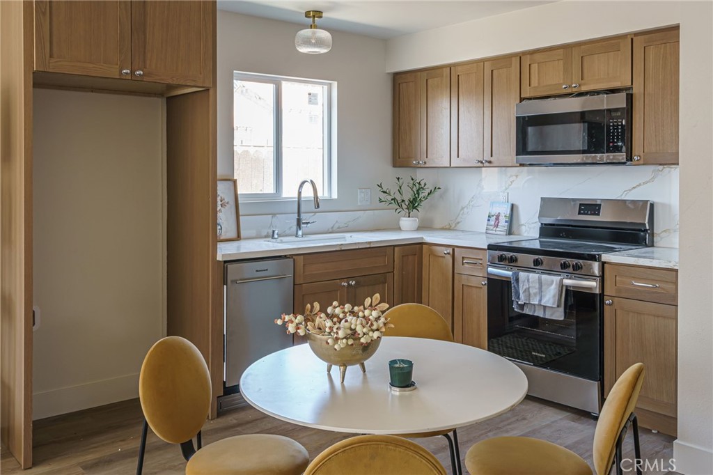 2015 San Francisco Avenue Property Photo 45