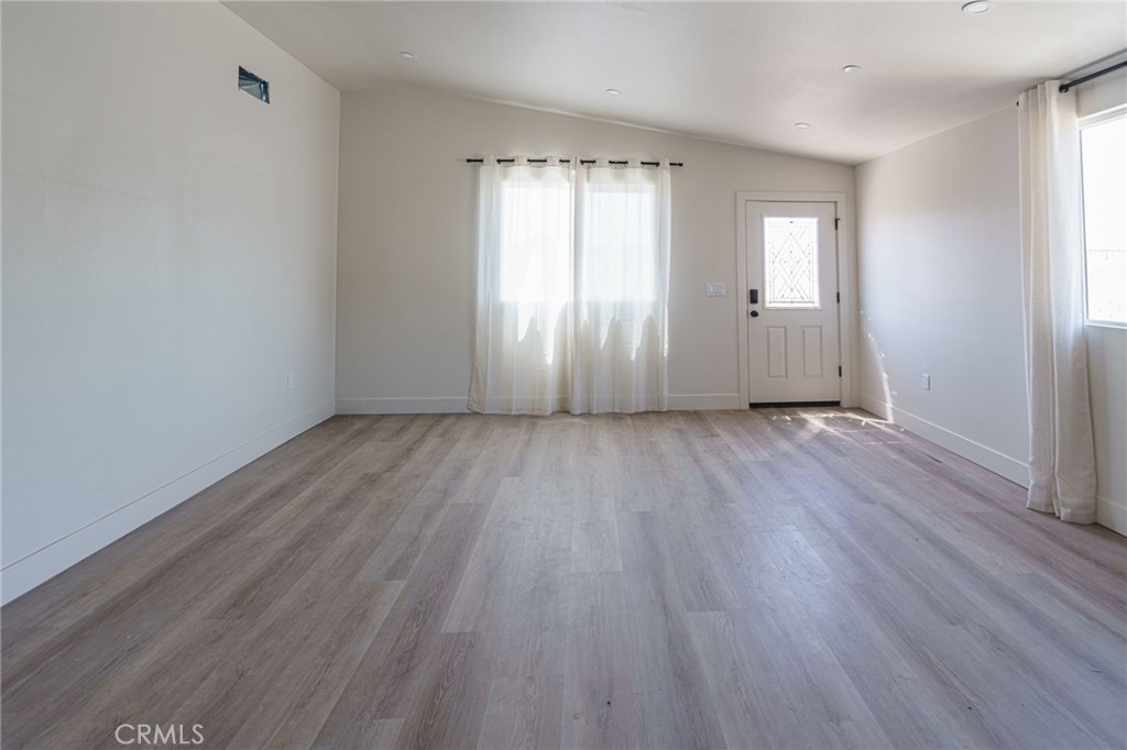 2015 San Francisco Avenue Property Photo 62