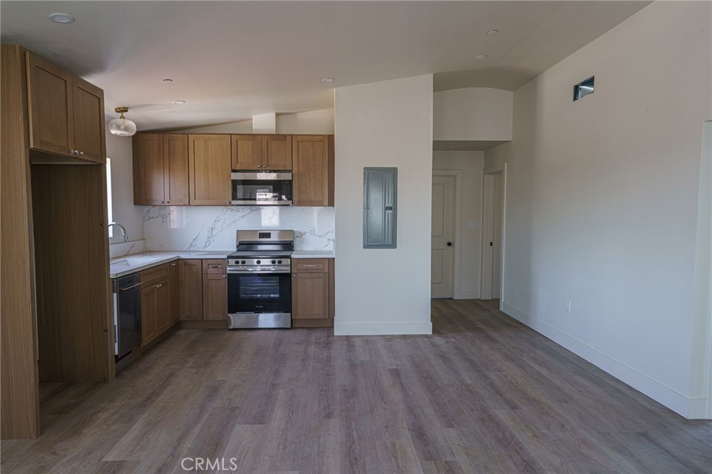 2015 San Francisco Avenue Property Photo 64