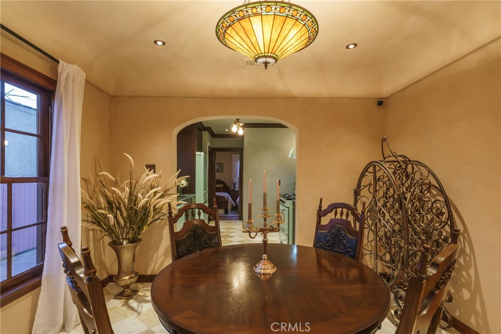 2015 San Francisco Avenue Property Photo 16