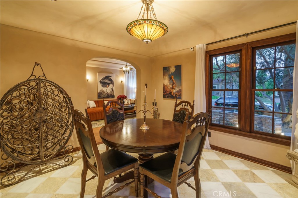 2015 San Francisco Avenue Property Photo 17