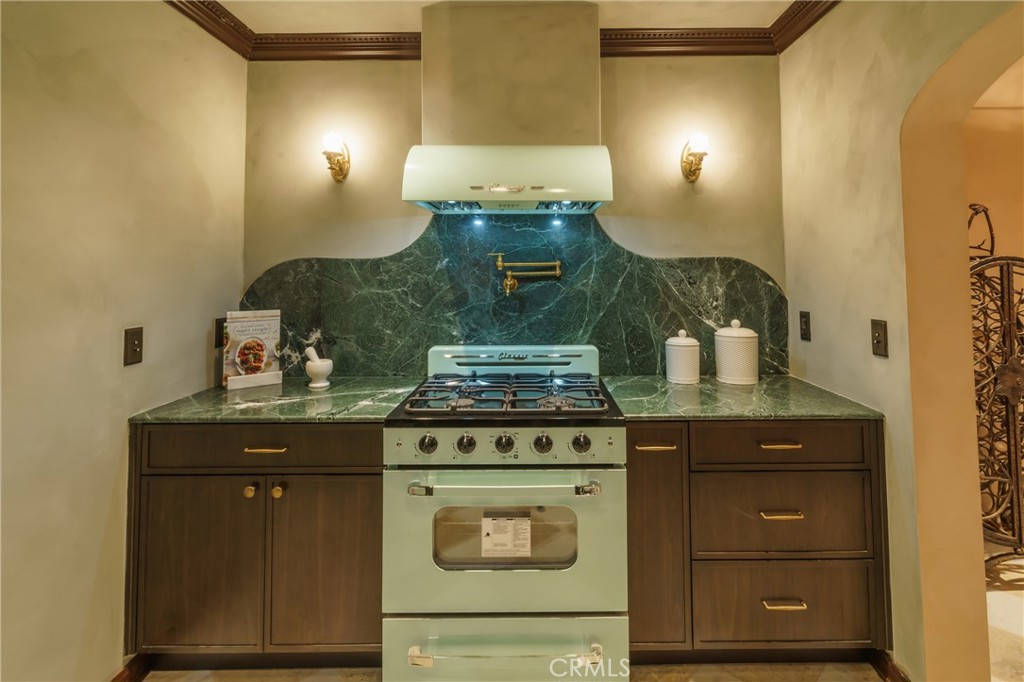 2015 San Francisco Avenue Property Photo 19