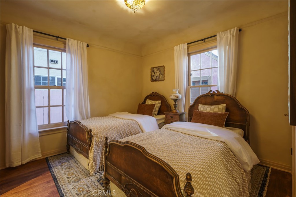 2015 San Francisco Avenue Property Photo 23