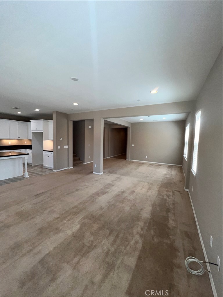 29669 Eastbank Property Photo 11