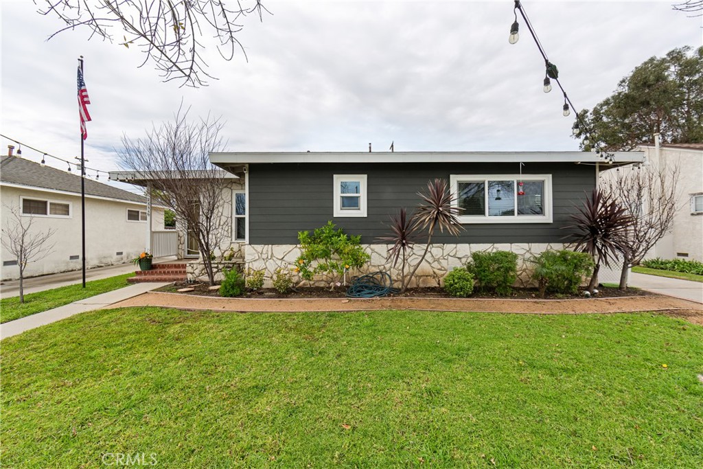2335 Carfax Avenue Property Photo 1