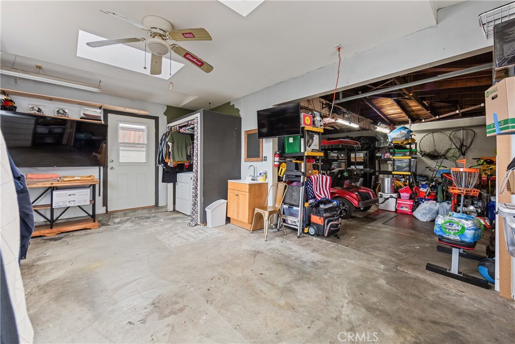 2335 Carfax Avenue Property Photo 42