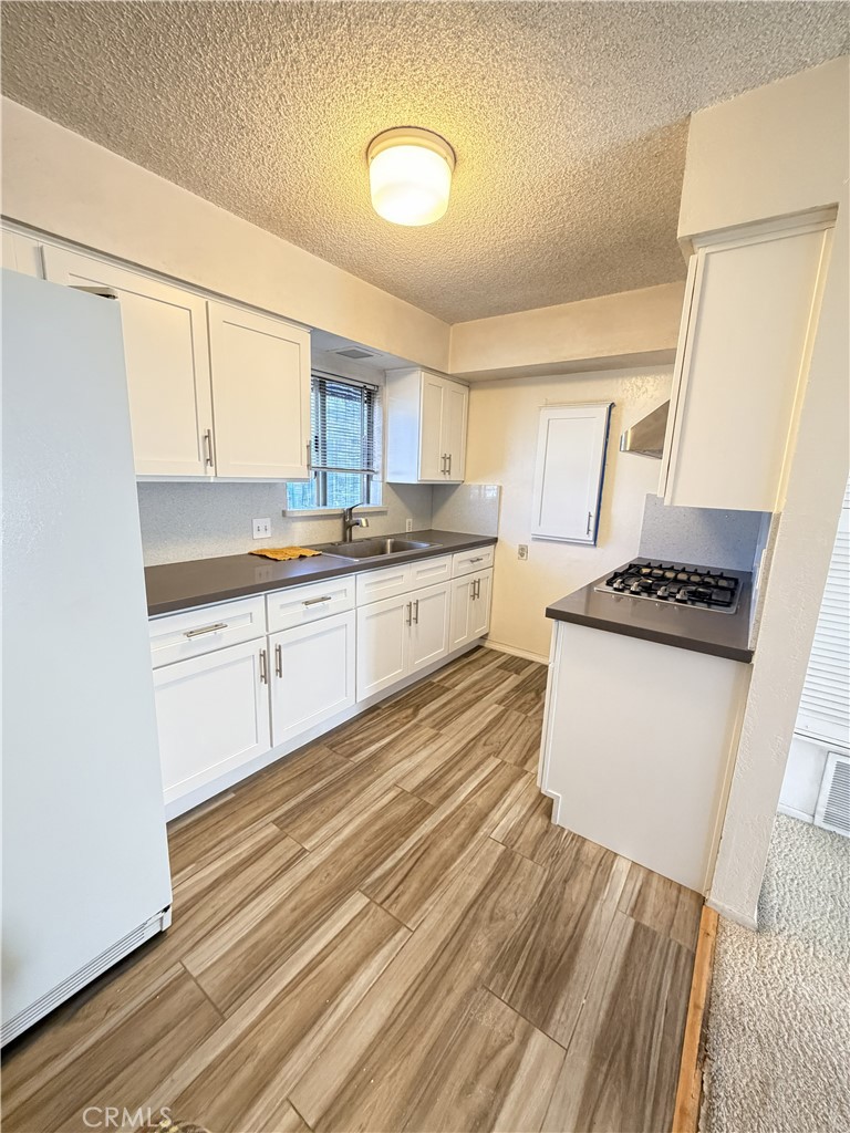 124 E Avenue 44 Property Photo 6