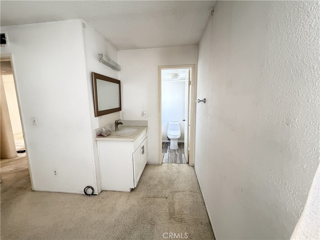 124 E Avenue 44 Property Photo 9