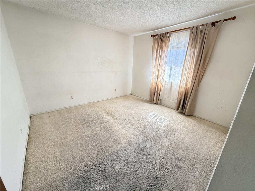124 E Avenue 44 Property Photo 14