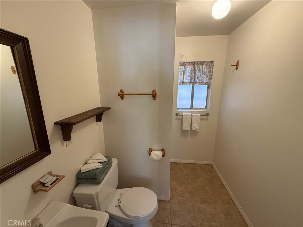 1098 State Highway 2 Property Photo 17