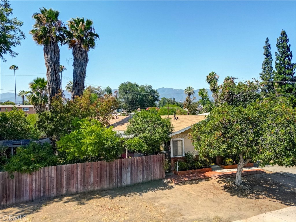 0 7th Property Photo 2