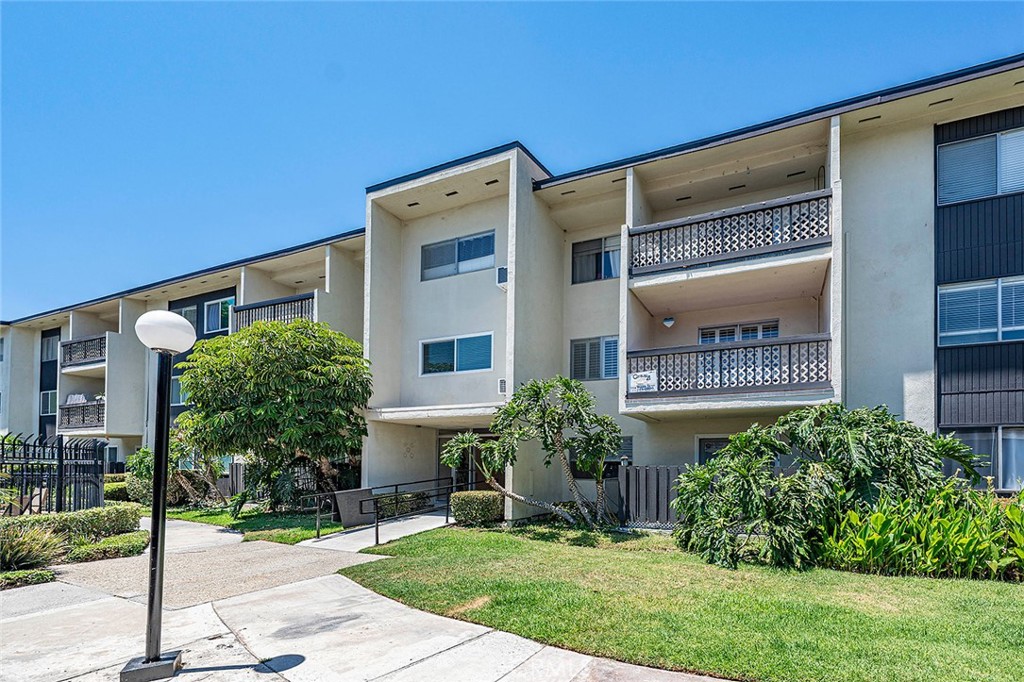 12200 Montecito Road D319 Property Photo 32