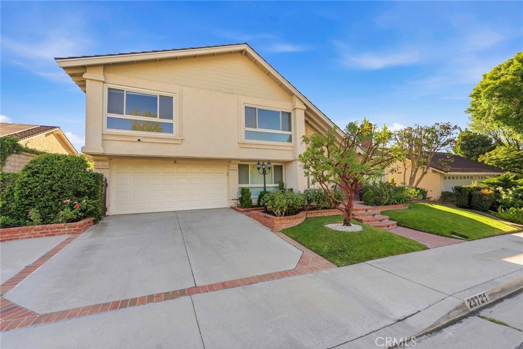 23721 Sarda Road Property Photo 1