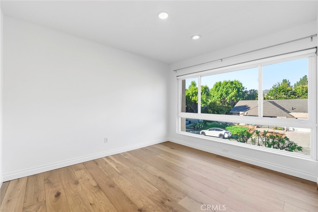 23721 Sarda Road Property Photo 28