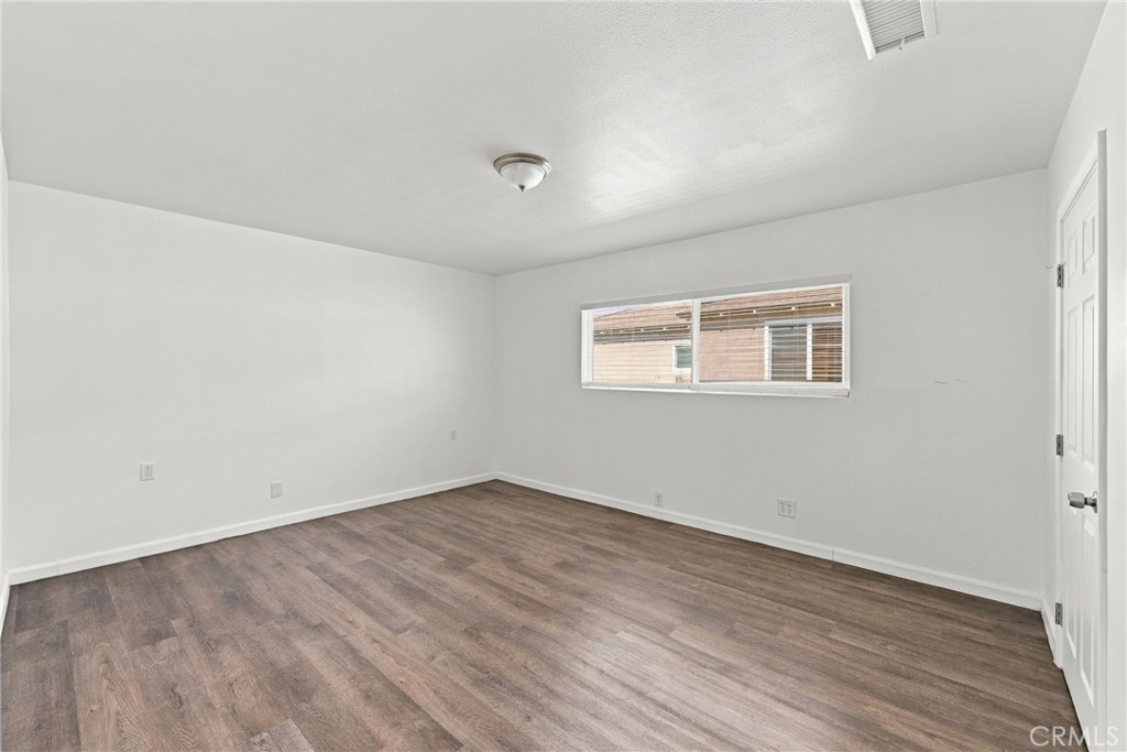 5871 Fullerton Avenue Property Photo 17