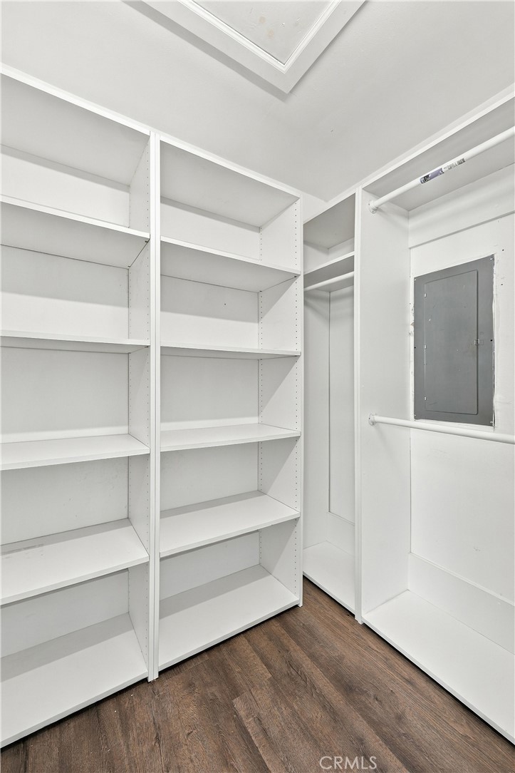 5871 Fullerton Avenue Property Photo 22