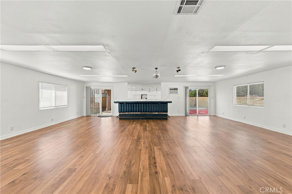 5871 Fullerton Avenue Property Photo 31