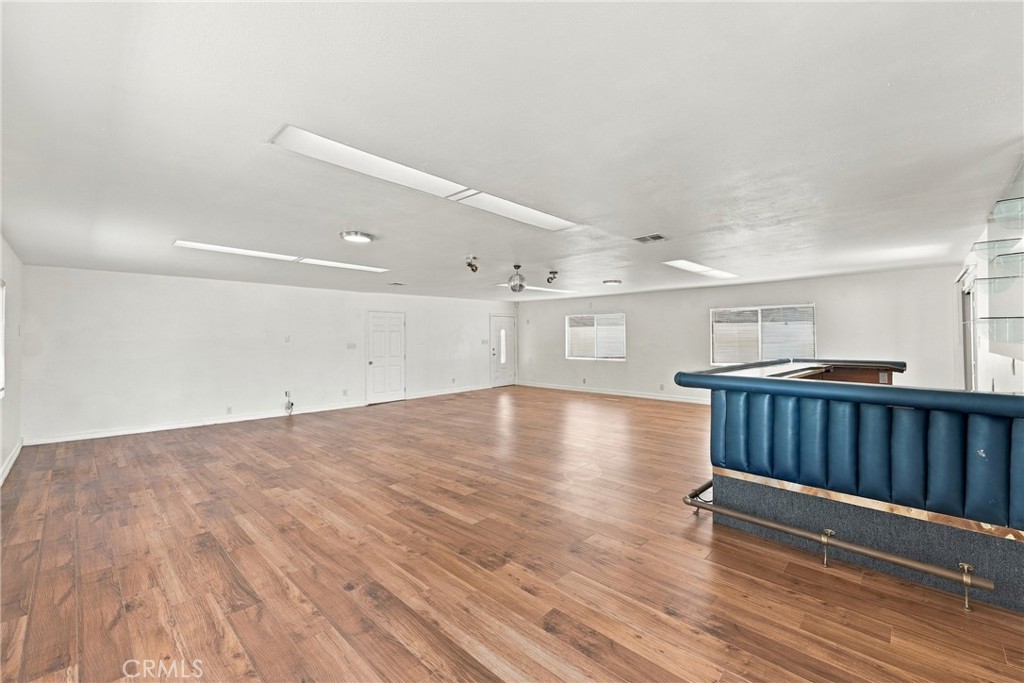 5871 Fullerton Avenue Property Photo 33