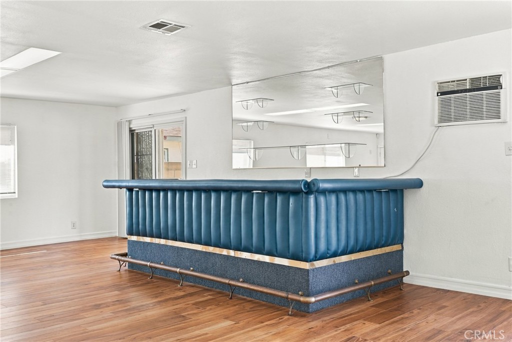 5871 Fullerton Avenue Property Photo 34
