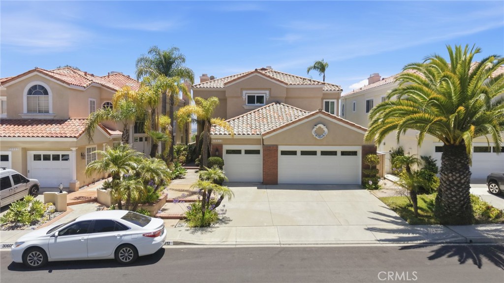 30612 La Vue Property Photo 2