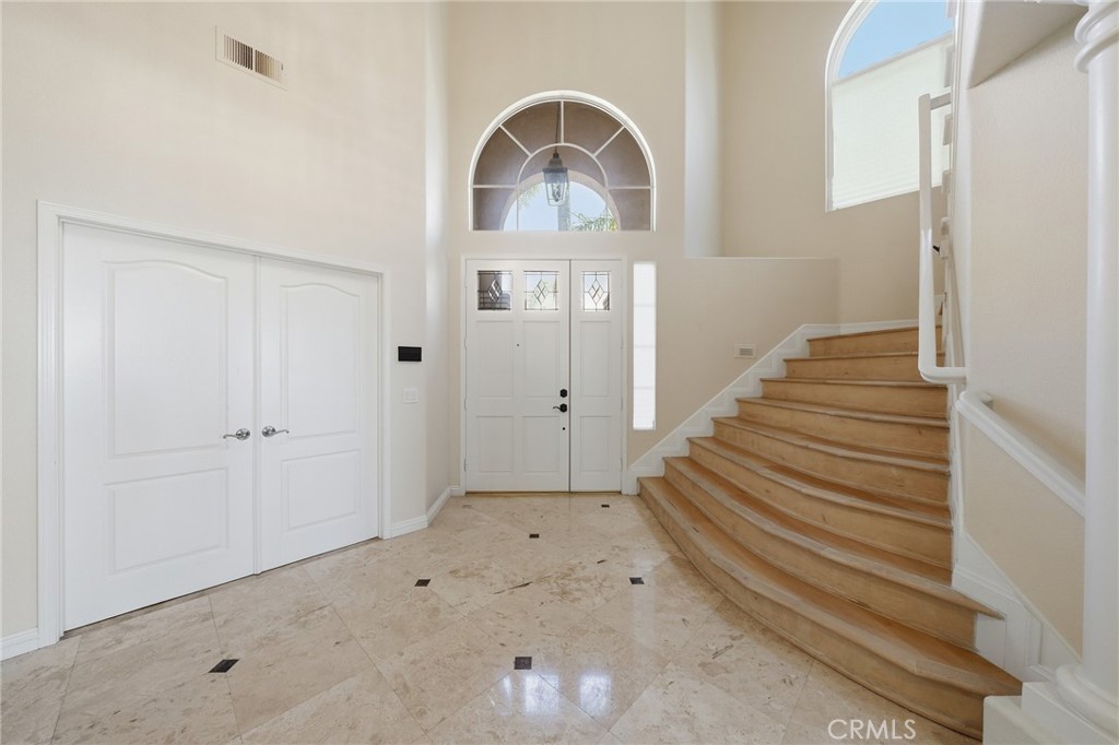 30612 La Vue Property Photo 7