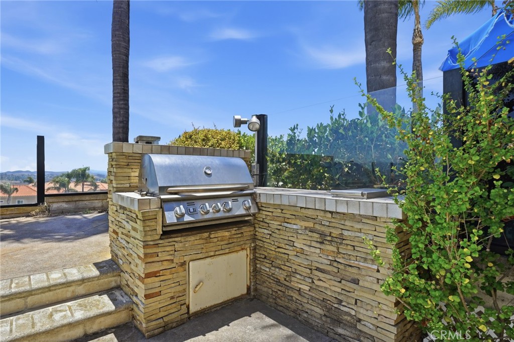 30612 La Vue Property Photo 41