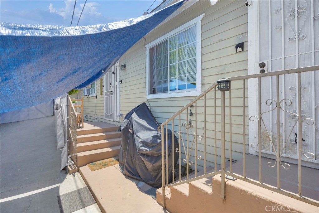 2415 Langdale Property Photo 10