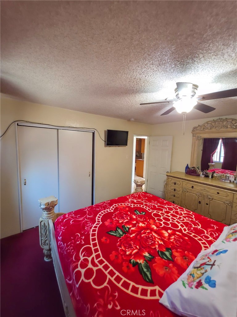 1600 N Chester Property Photo 18