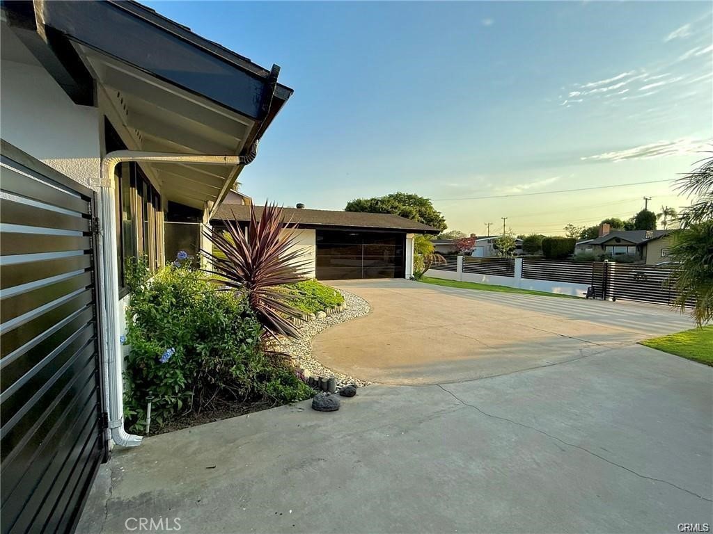 3432 Yellowtail Drive Property Photo 58